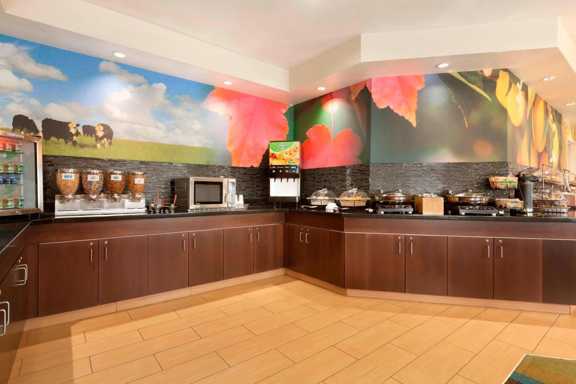 Fairfield Inn & Suites Лонгвью Экстерьер фото